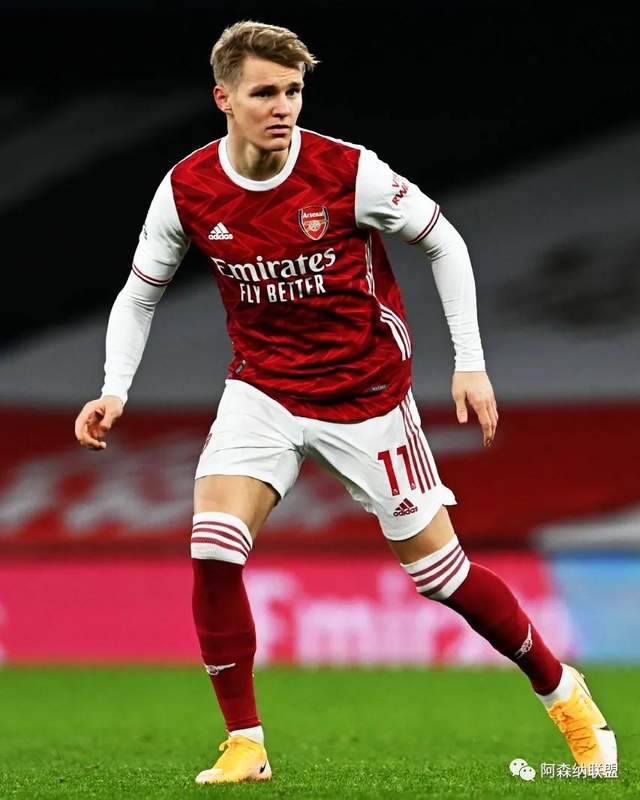 第一脚直塞 第一脚直塞