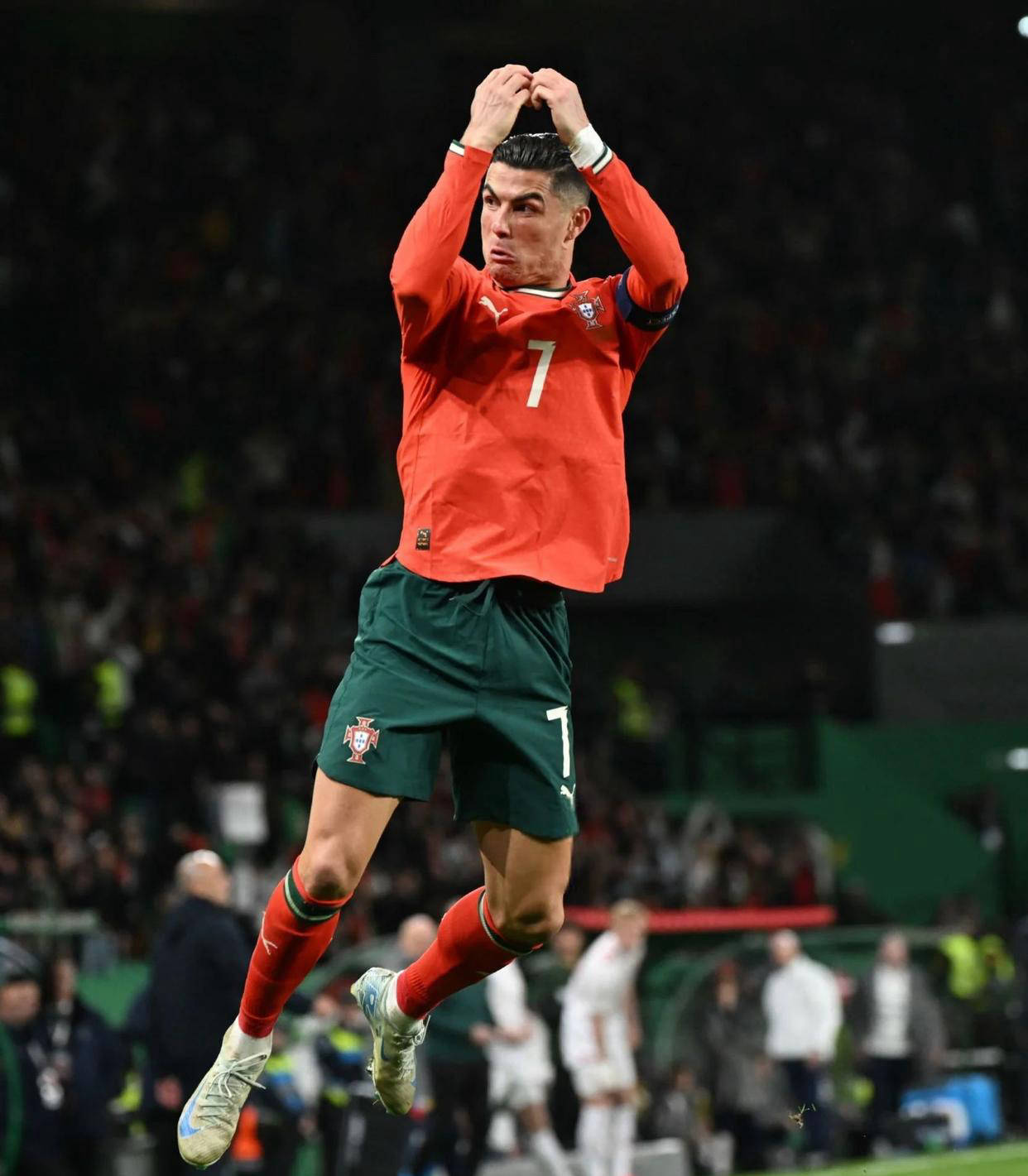 拍足够亮眼 拍足够亮眼